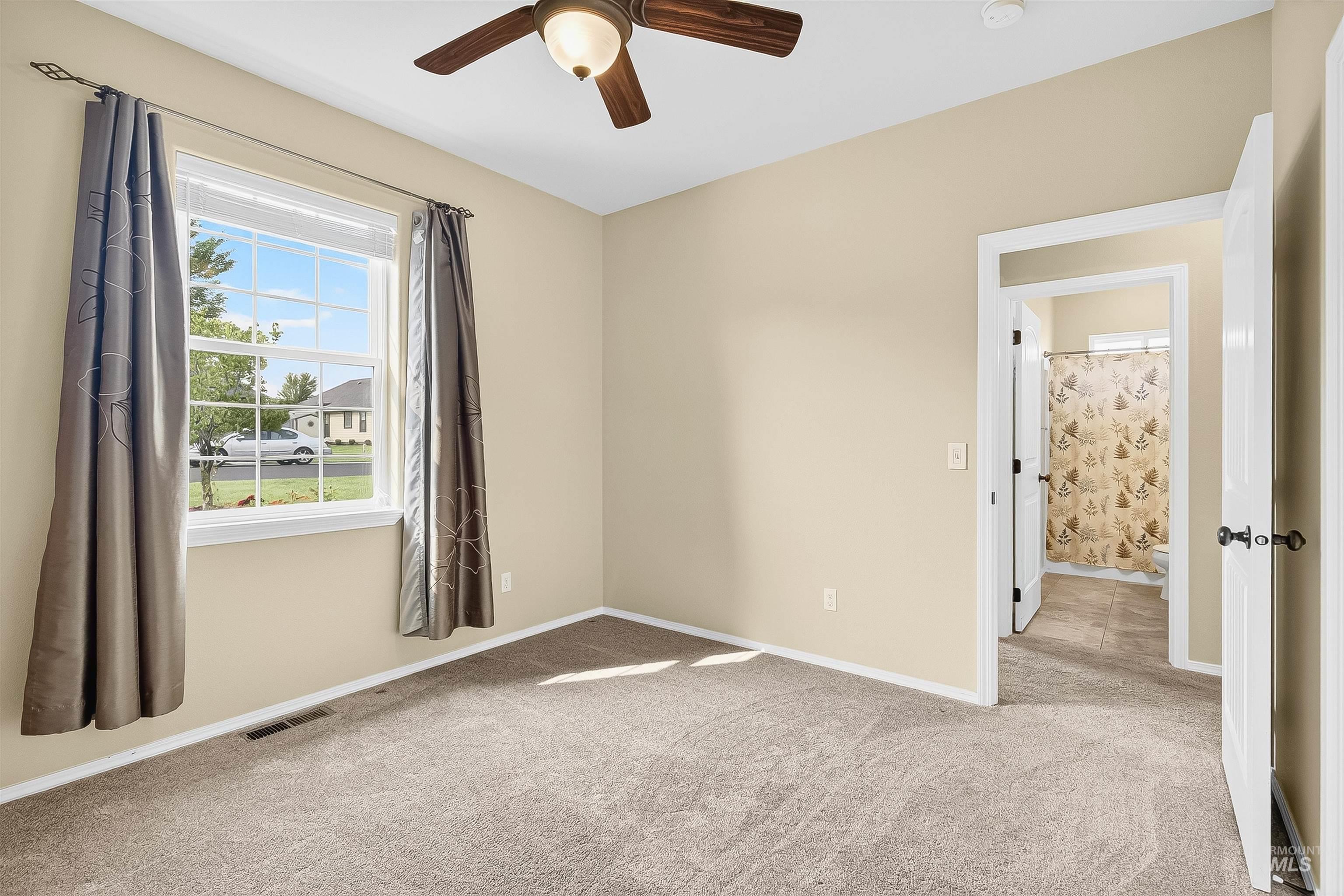property viewer photo 22