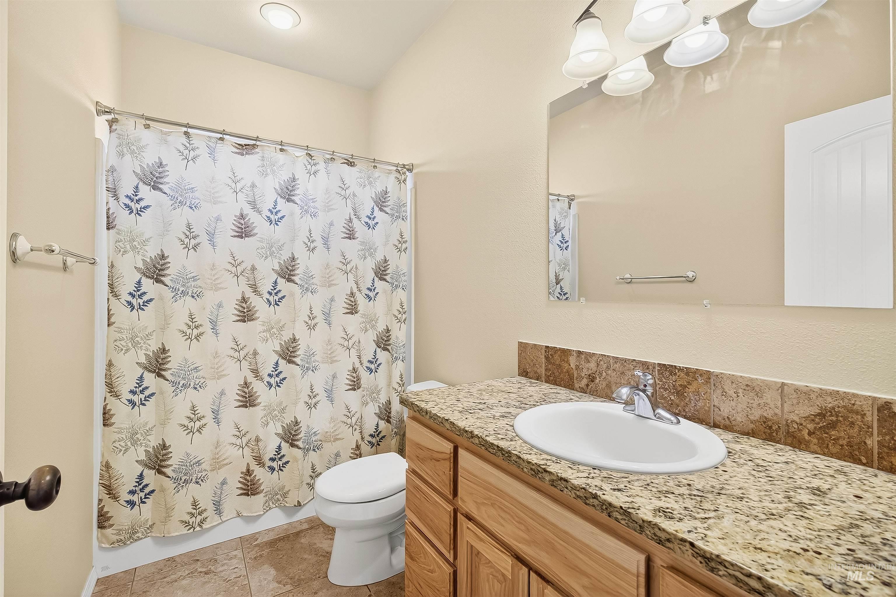 property viewer photo 24