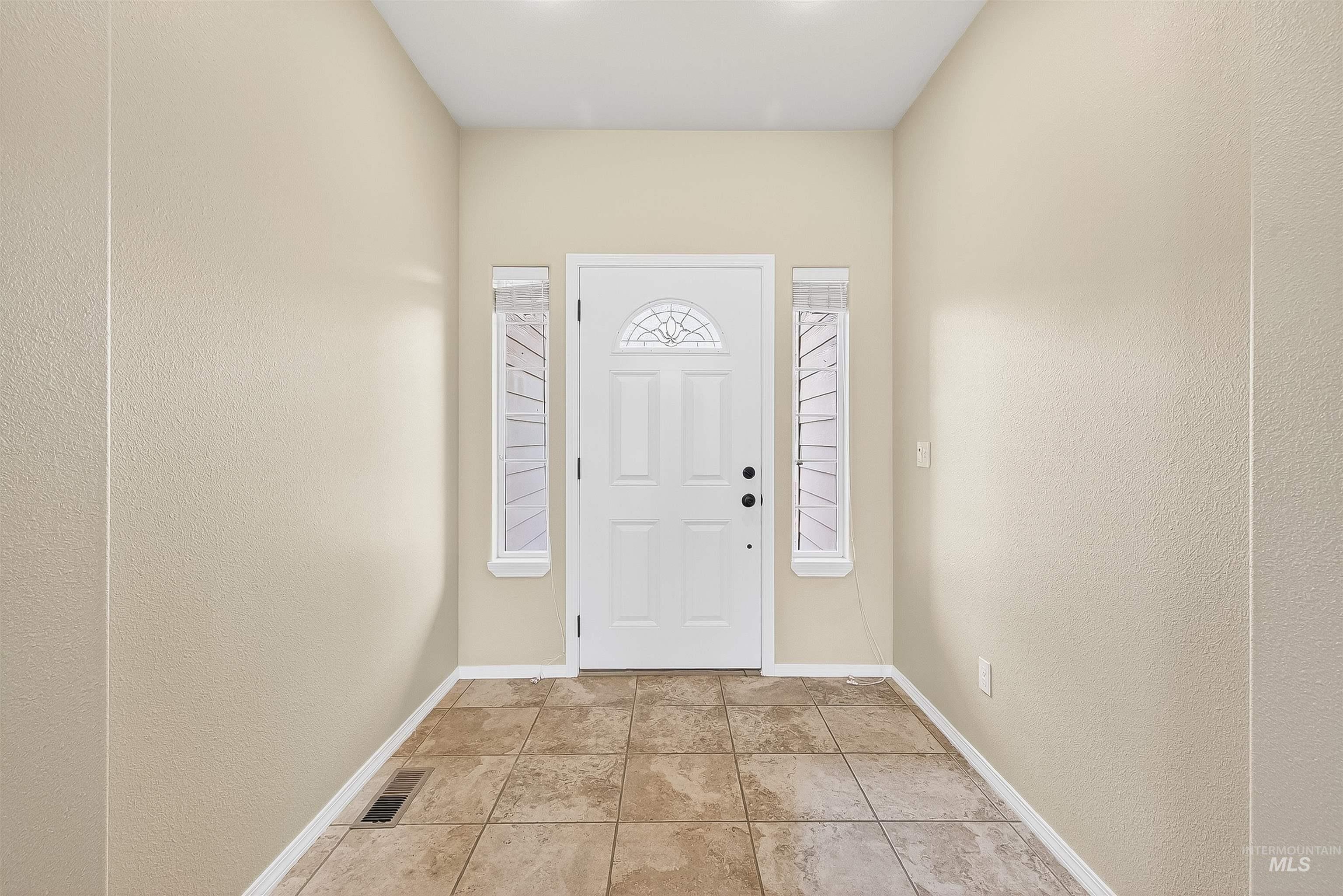 property viewer photo 5