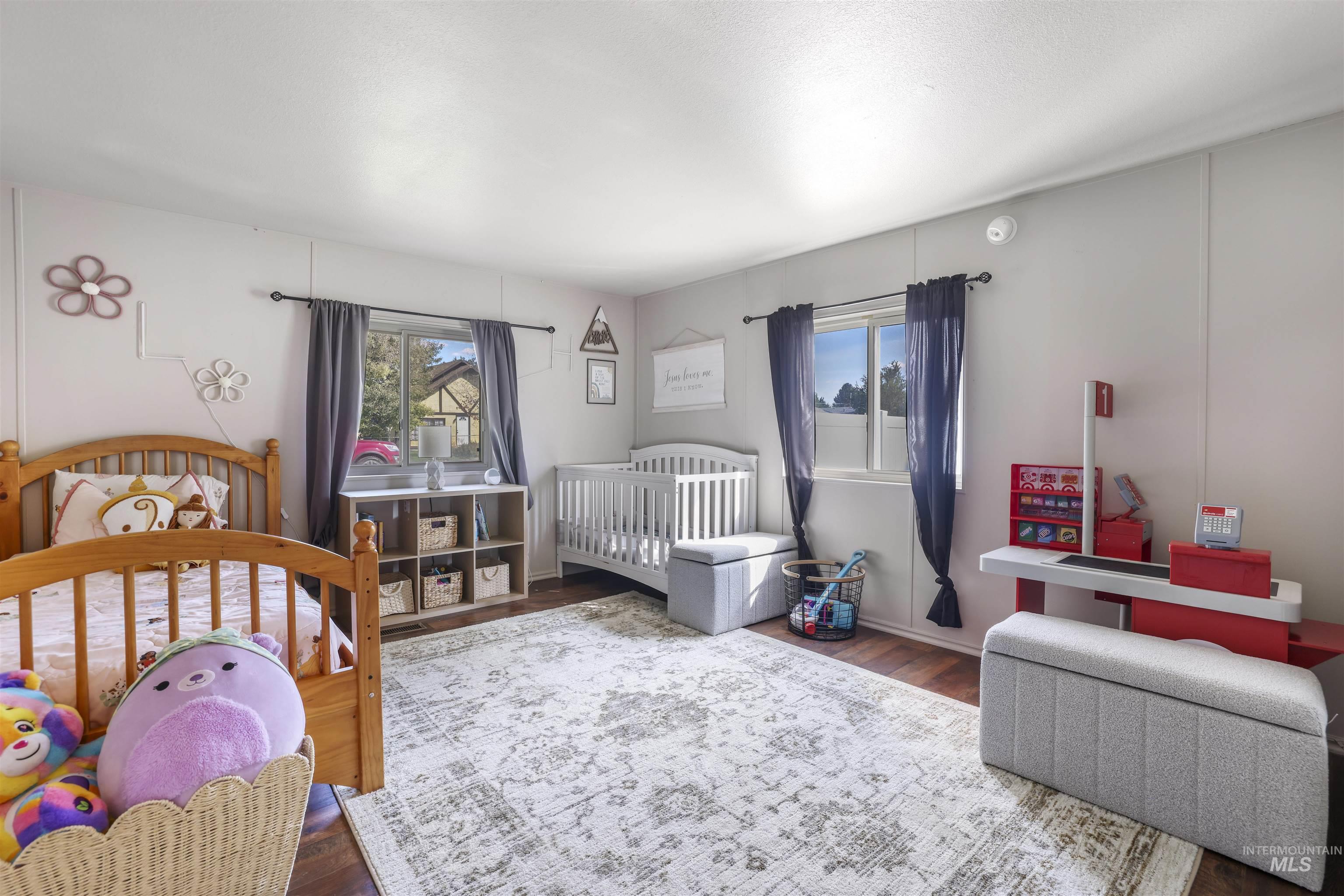 property viewer photo 17