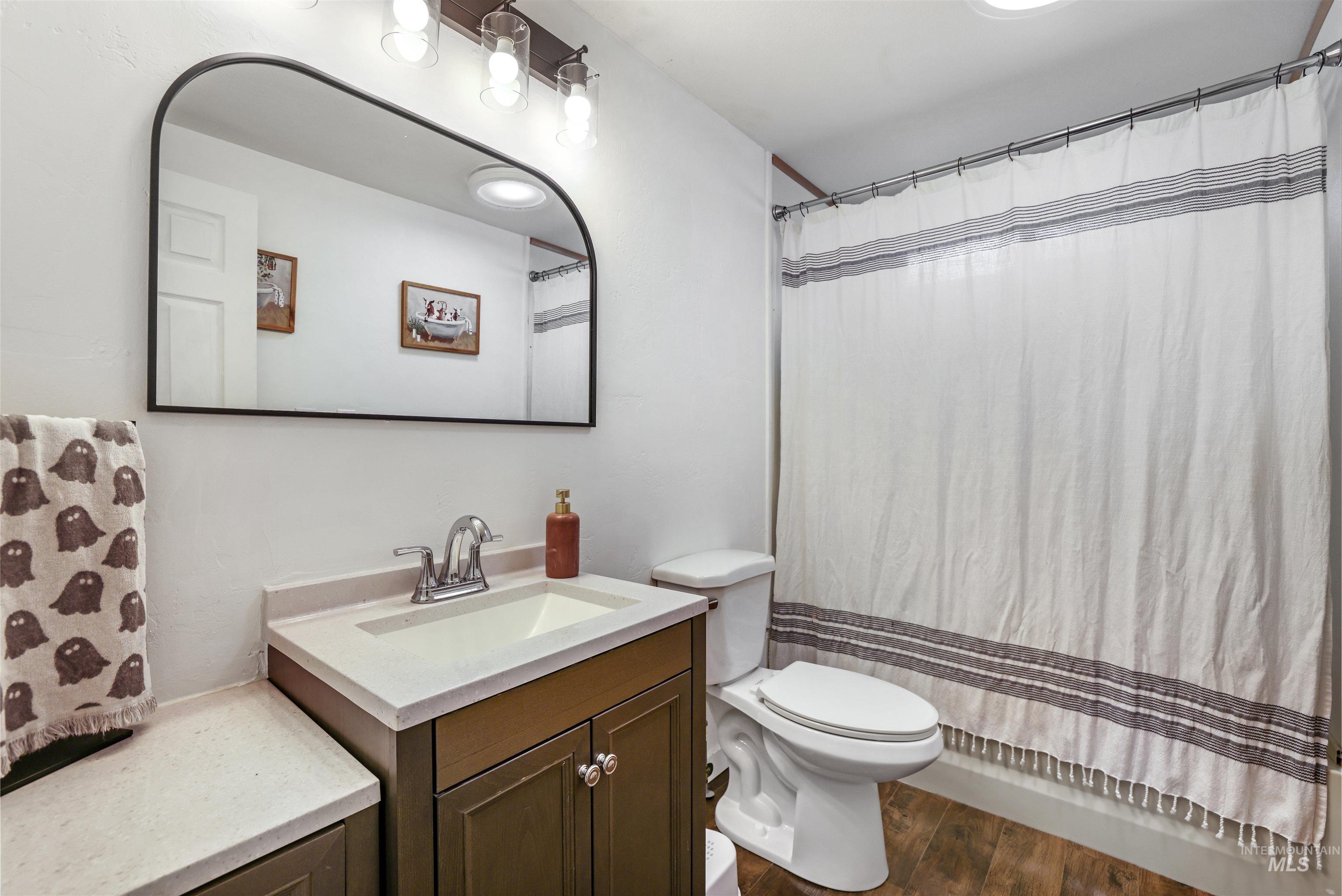 property viewer photo 20