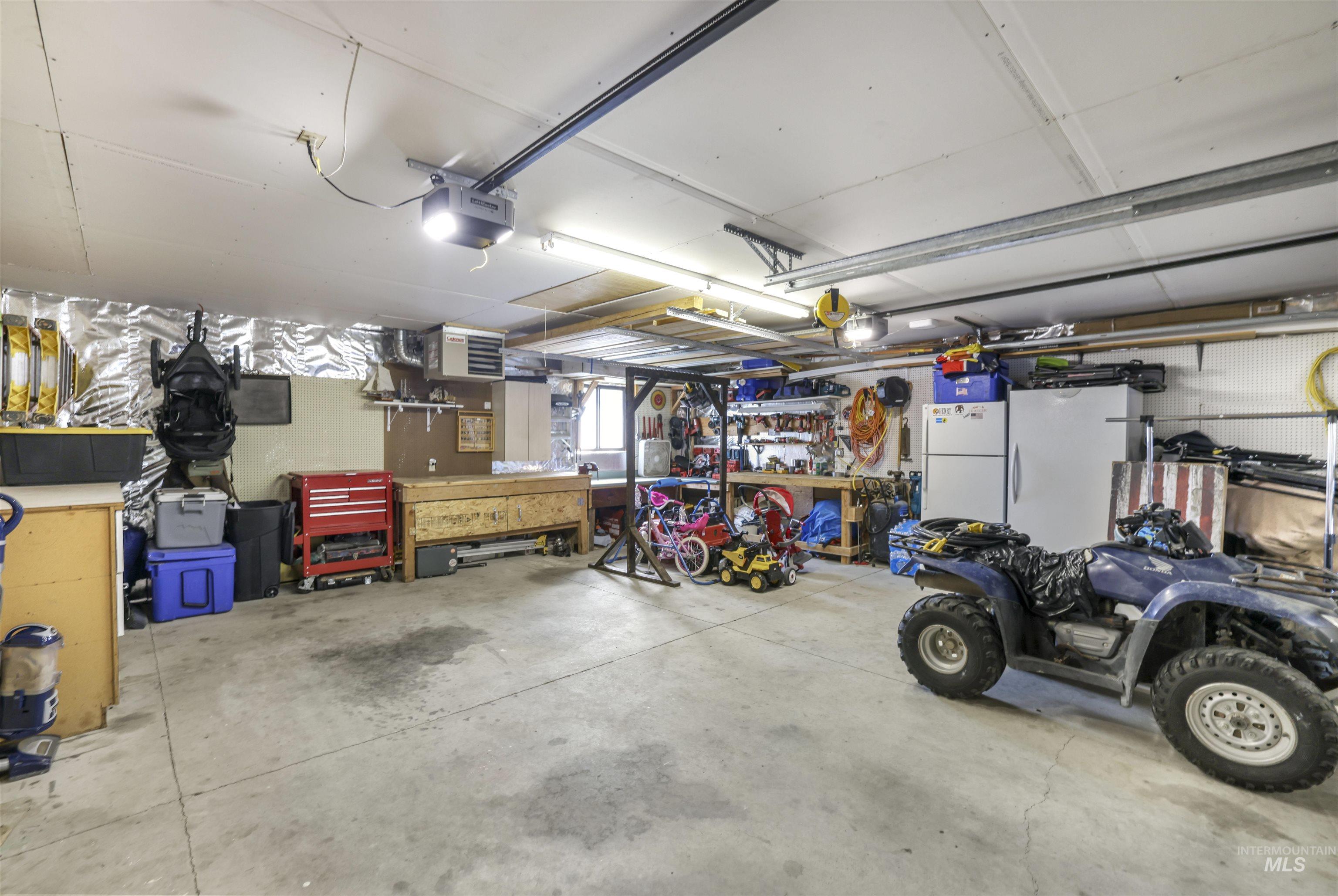 property viewer photo 23