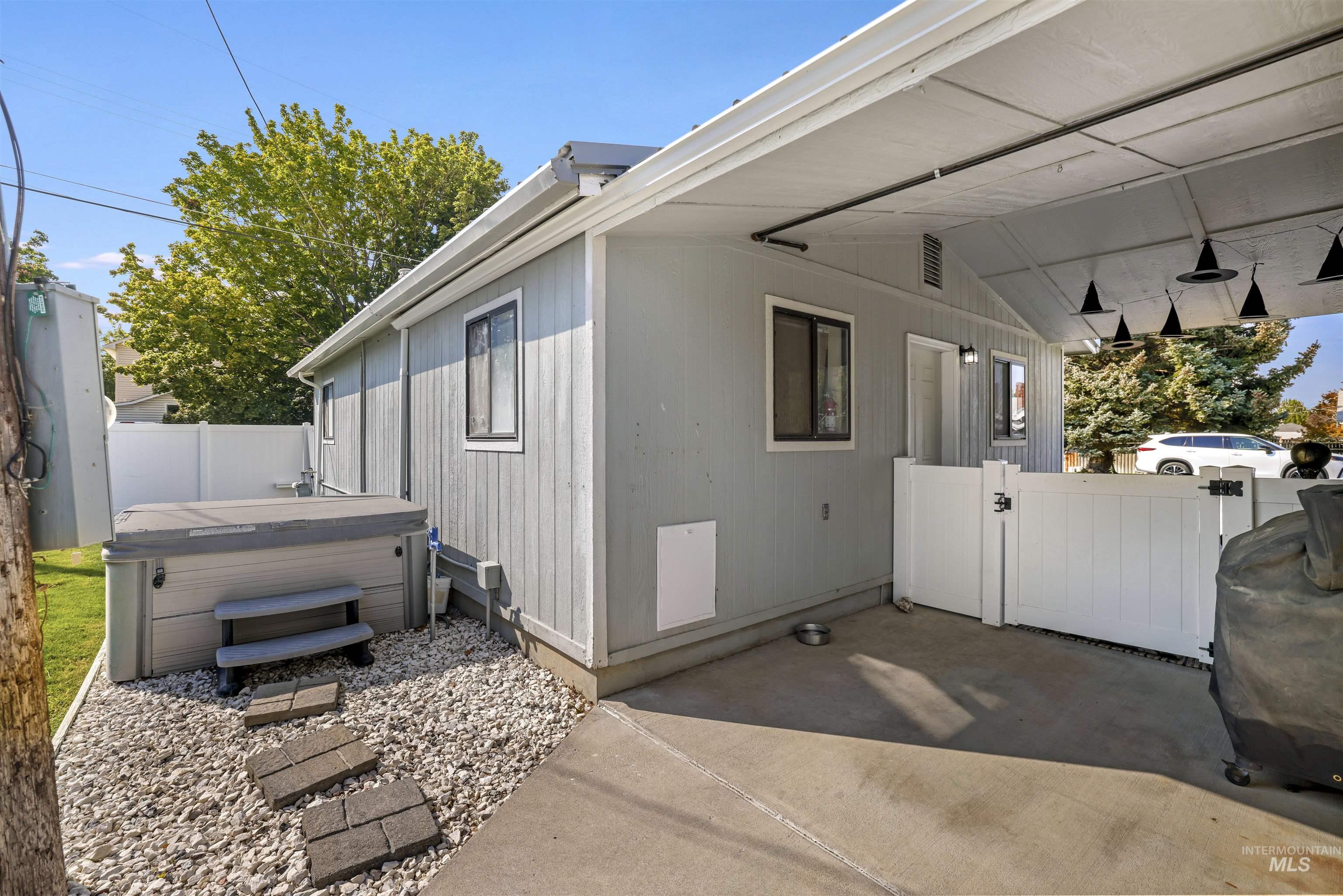 property viewer photo 28
