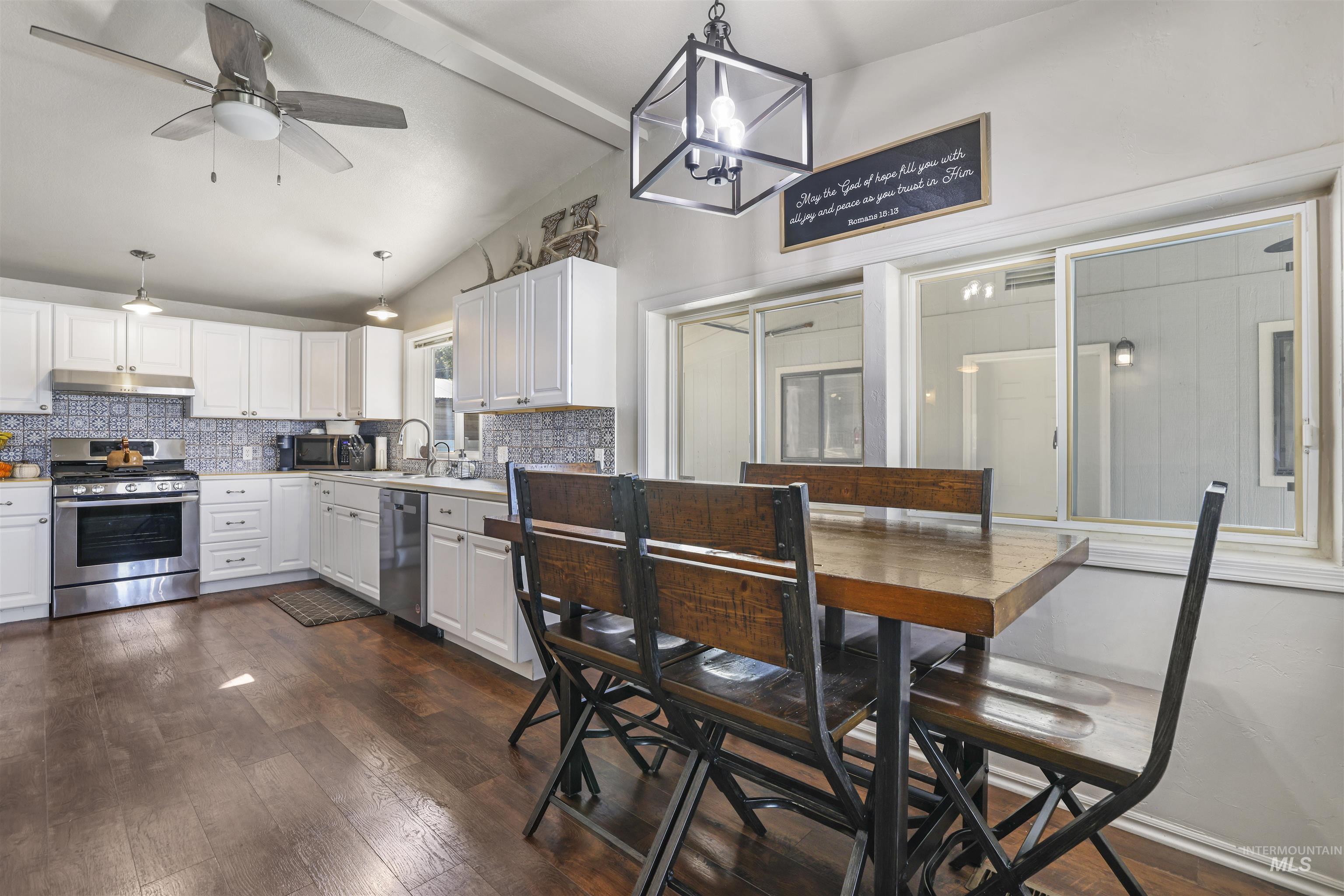property viewer photo 8