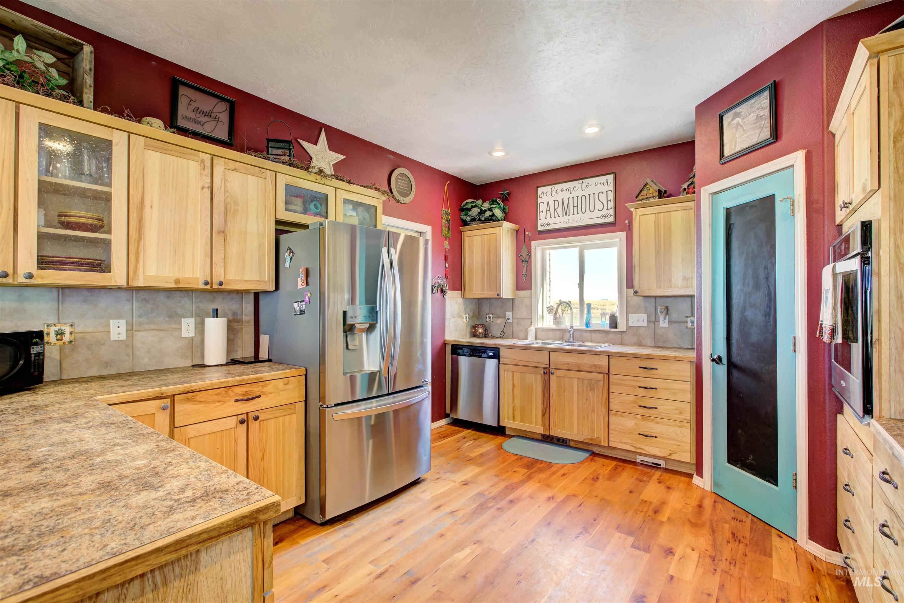 property viewer photo 14