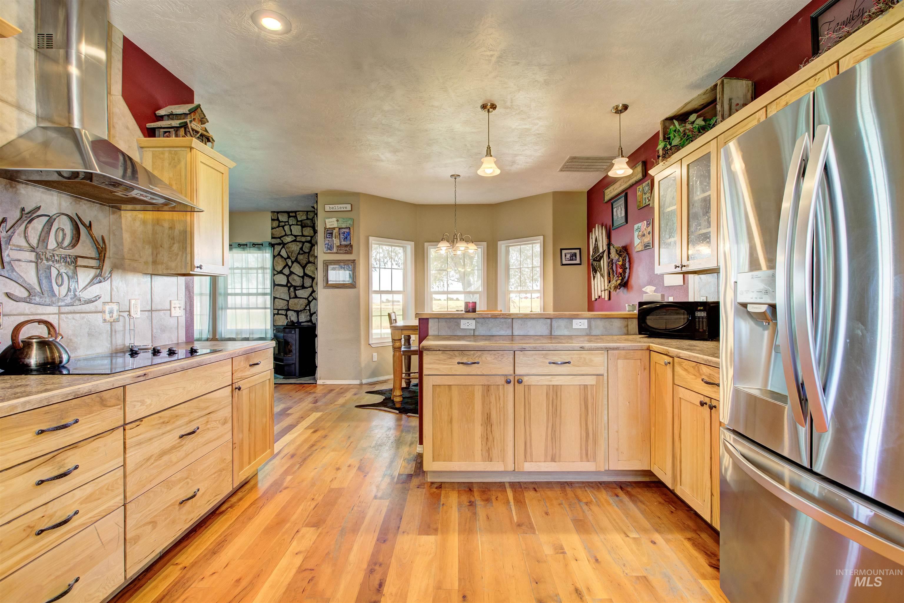 property viewer photo 16