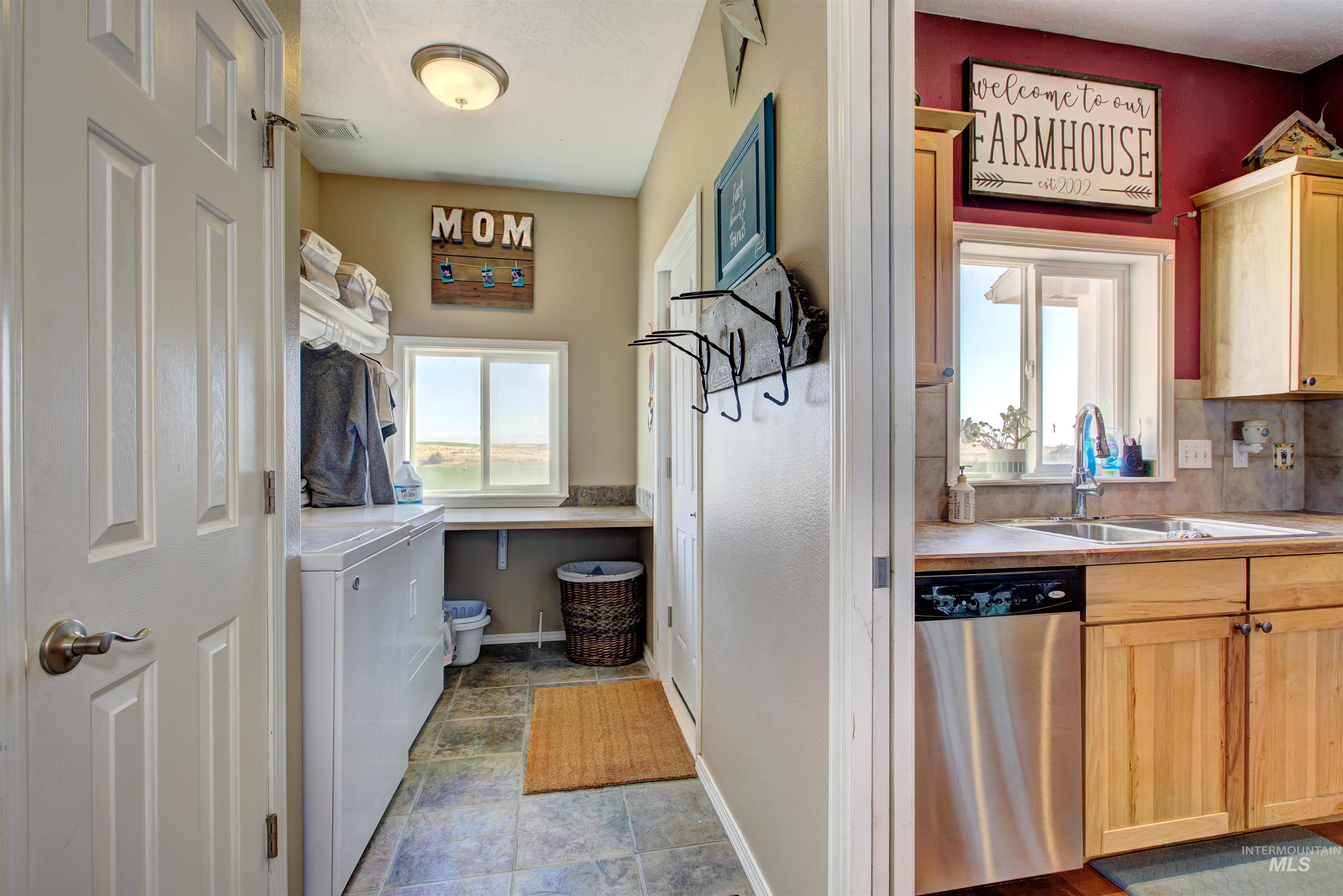 property viewer photo 26