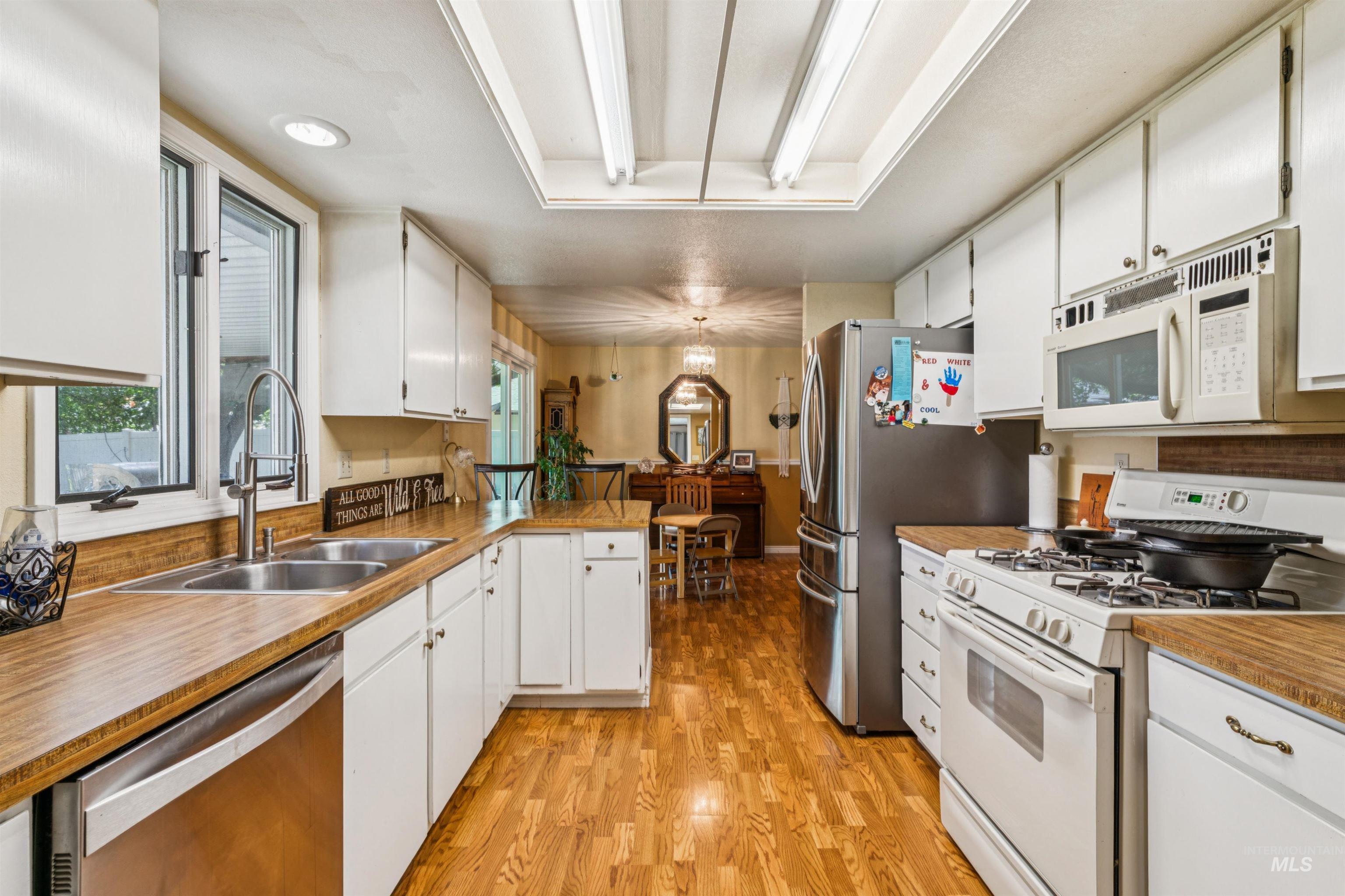 property viewer photo 21