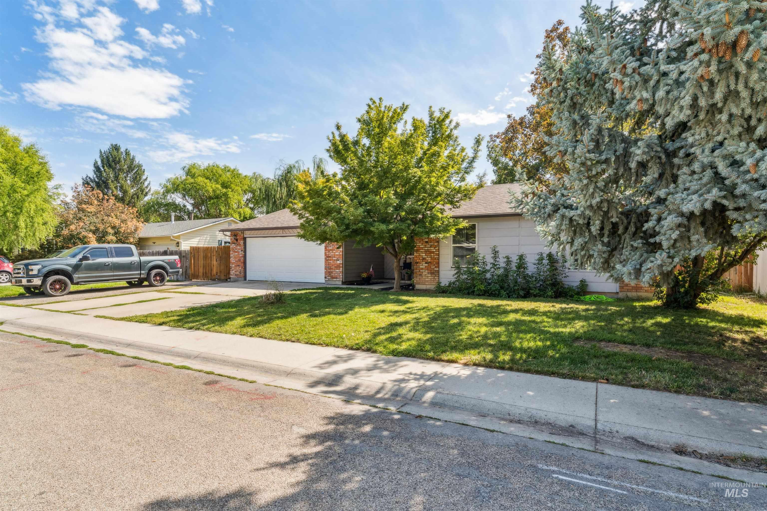 property viewer photo 3