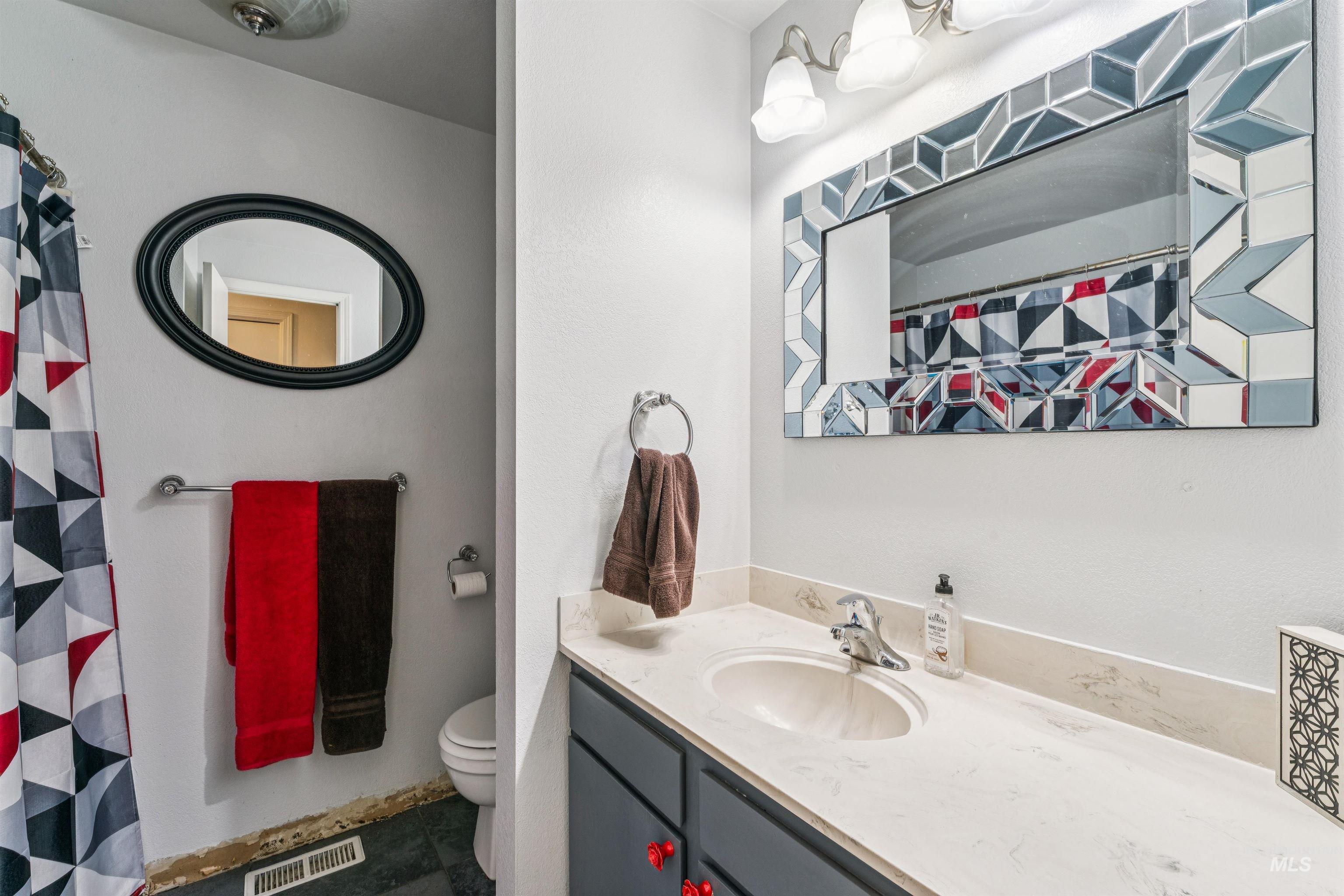 property viewer photo 31
