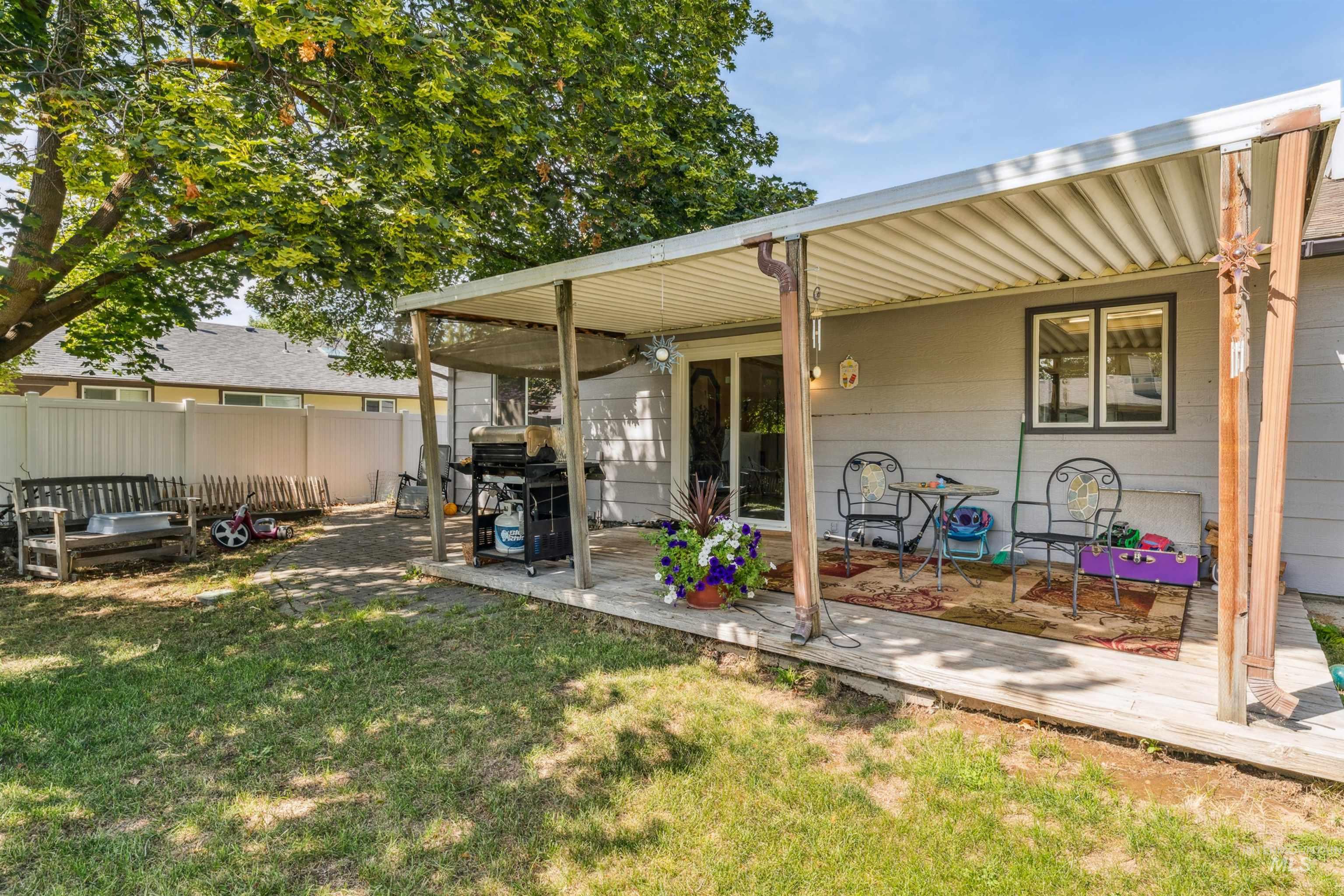 property viewer photo 36