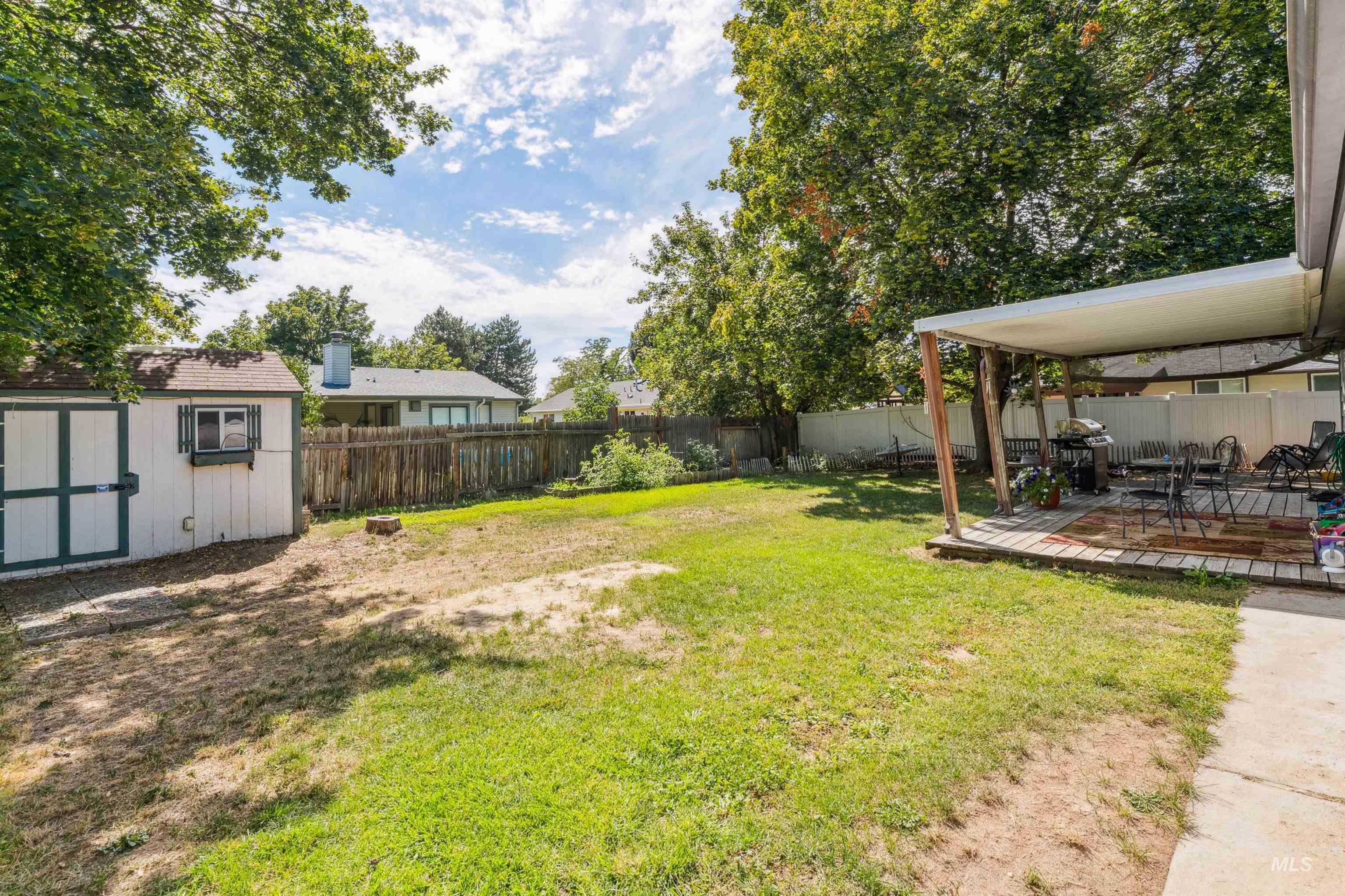 property viewer photo 43