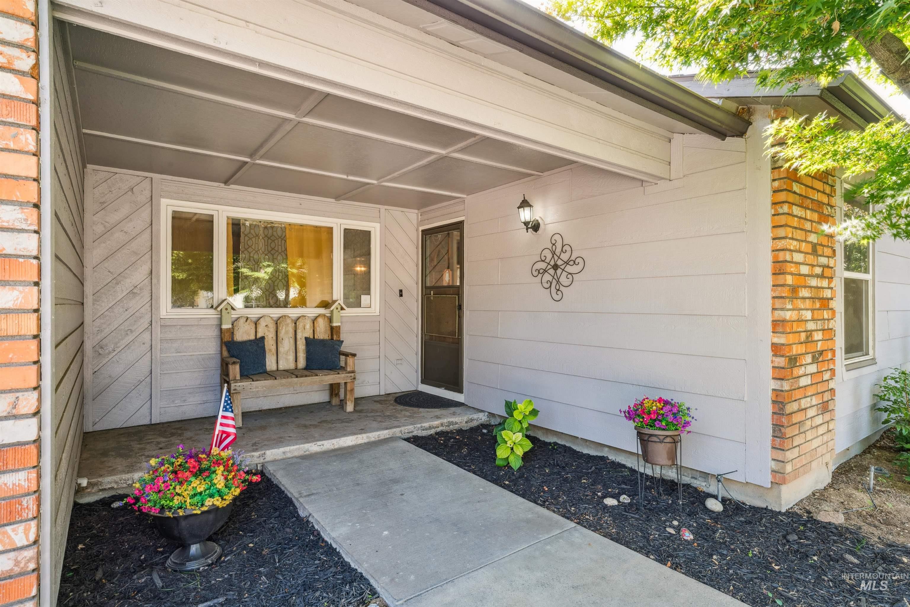 property viewer photo 6