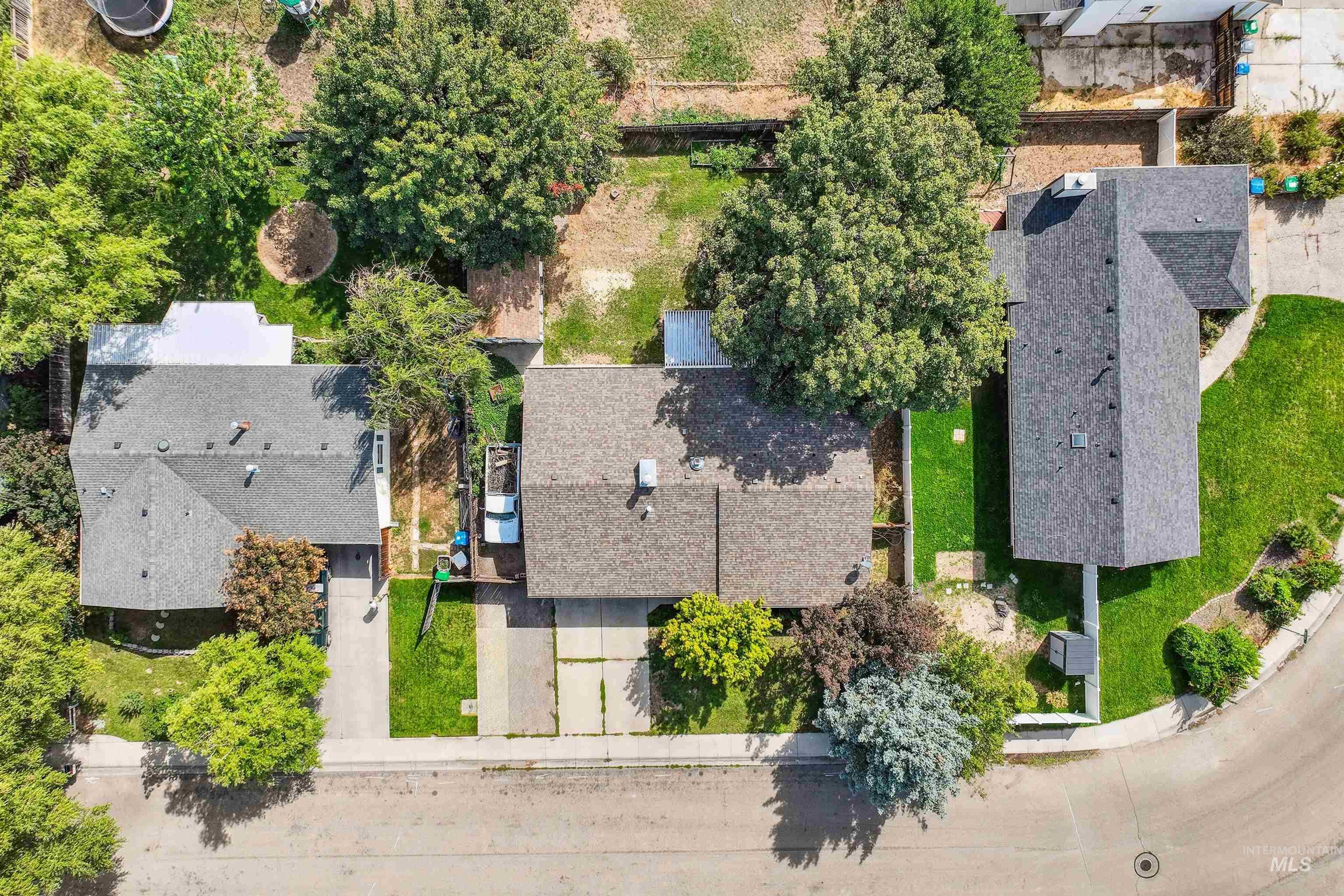 property viewer photo 8