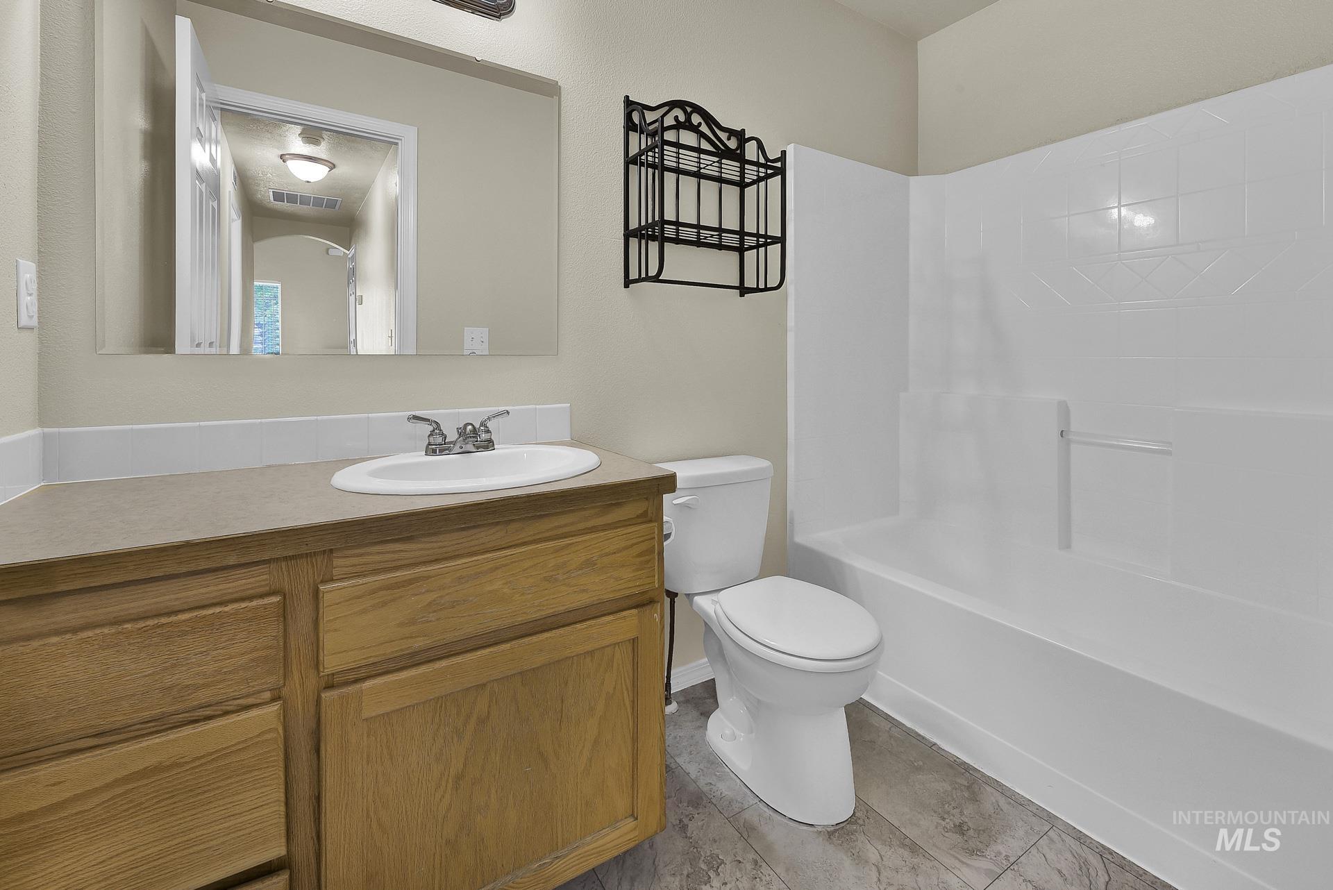 property viewer photo 20