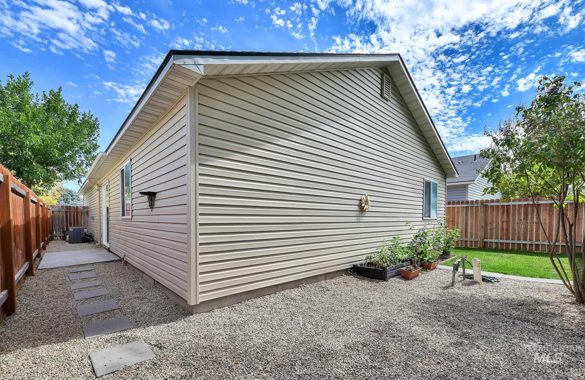 property viewer photo 22