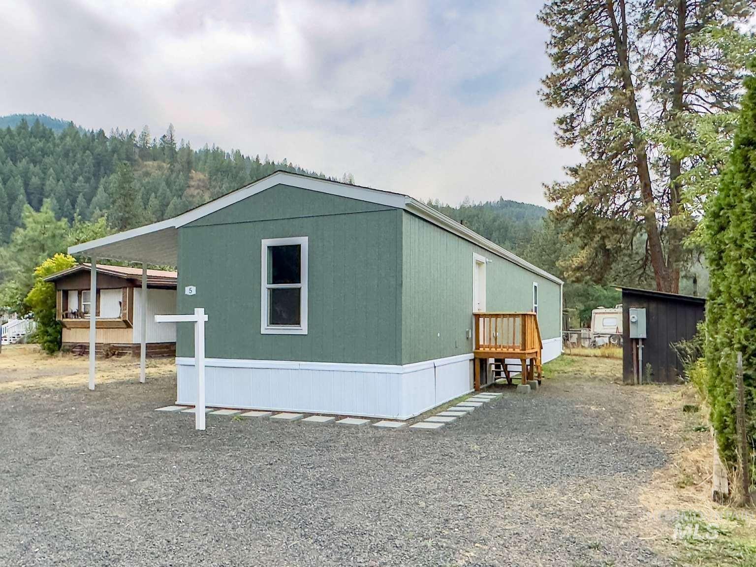 property viewer photo 18