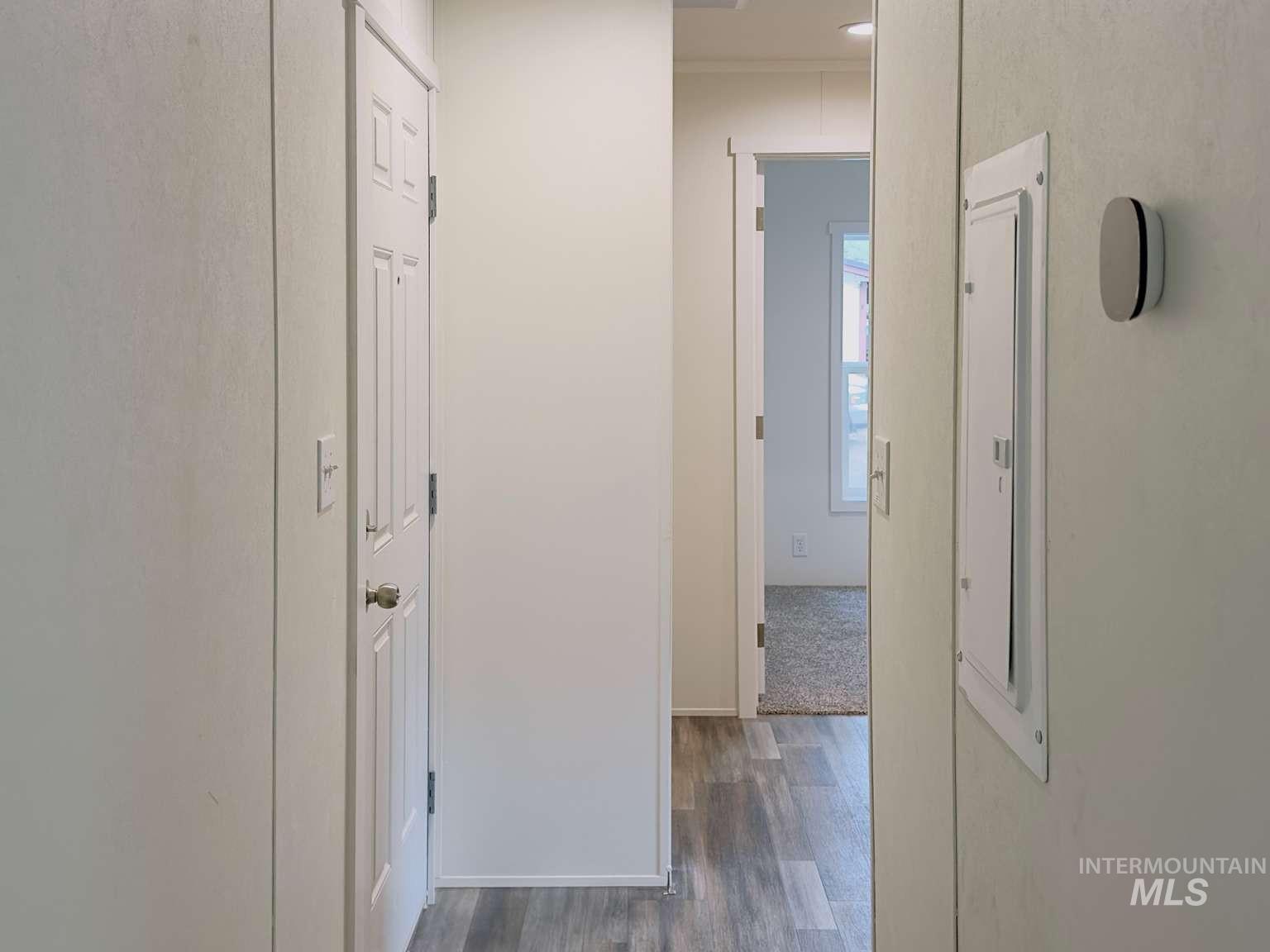 property viewer photo 4