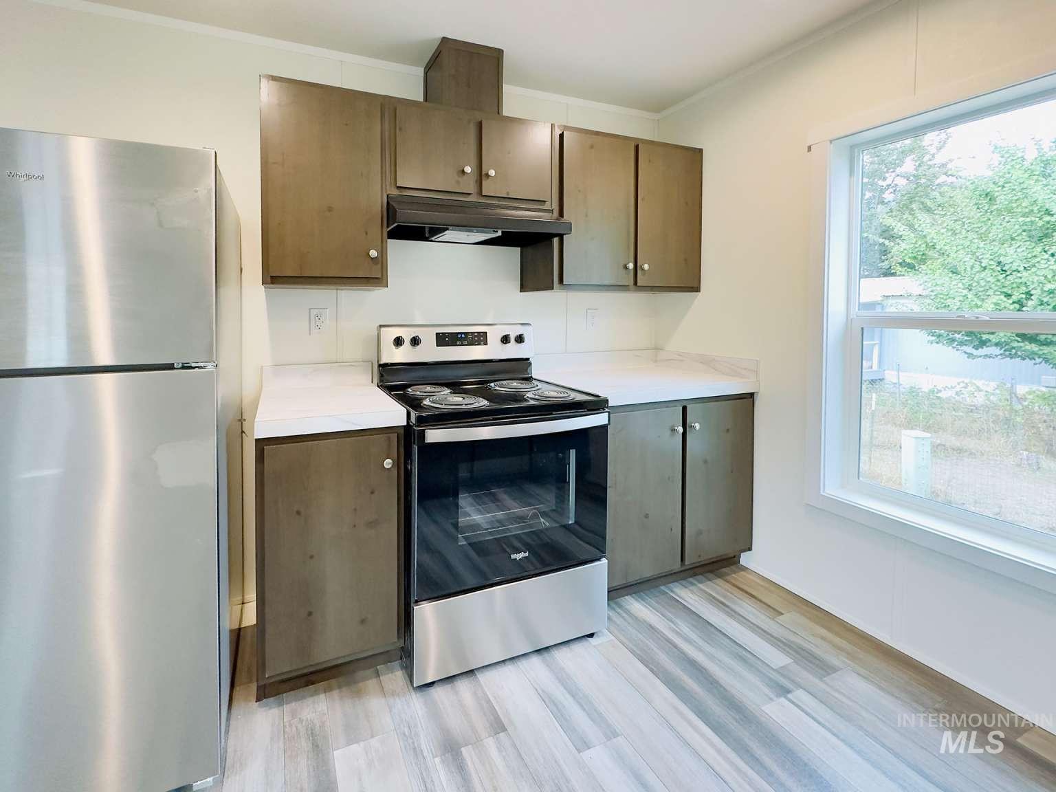 property viewer photo 6