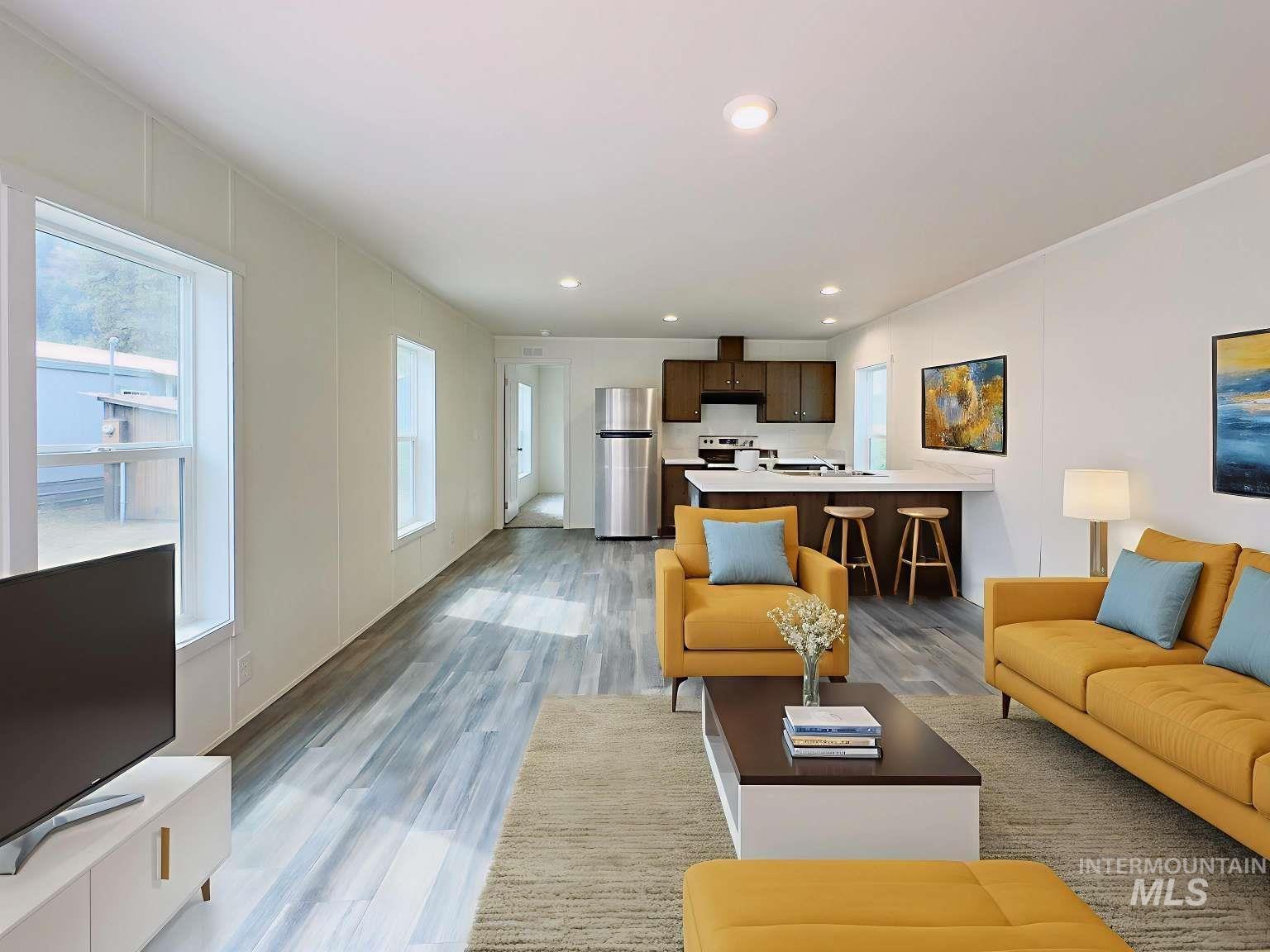 property viewer photo 2