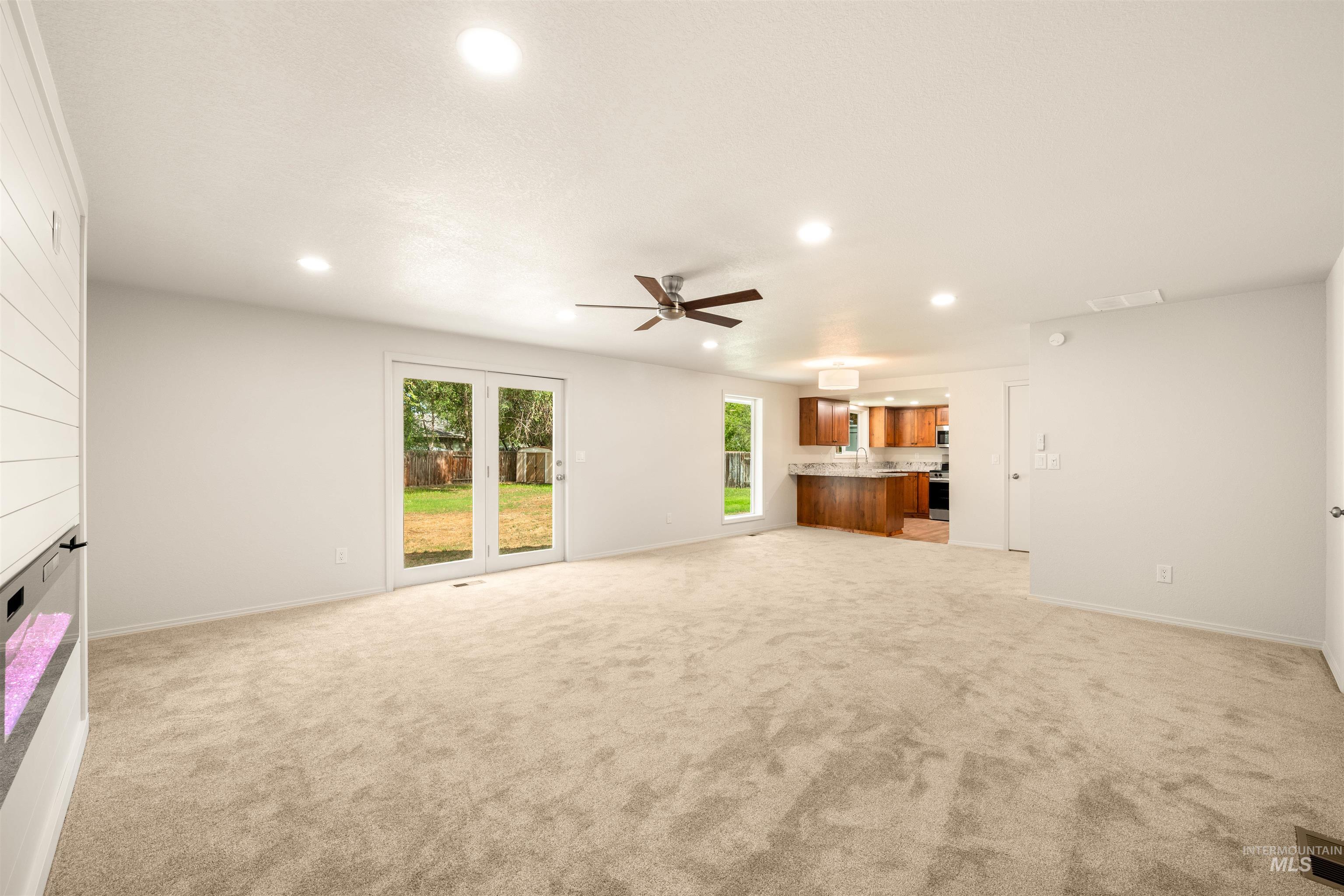 property viewer photo 21