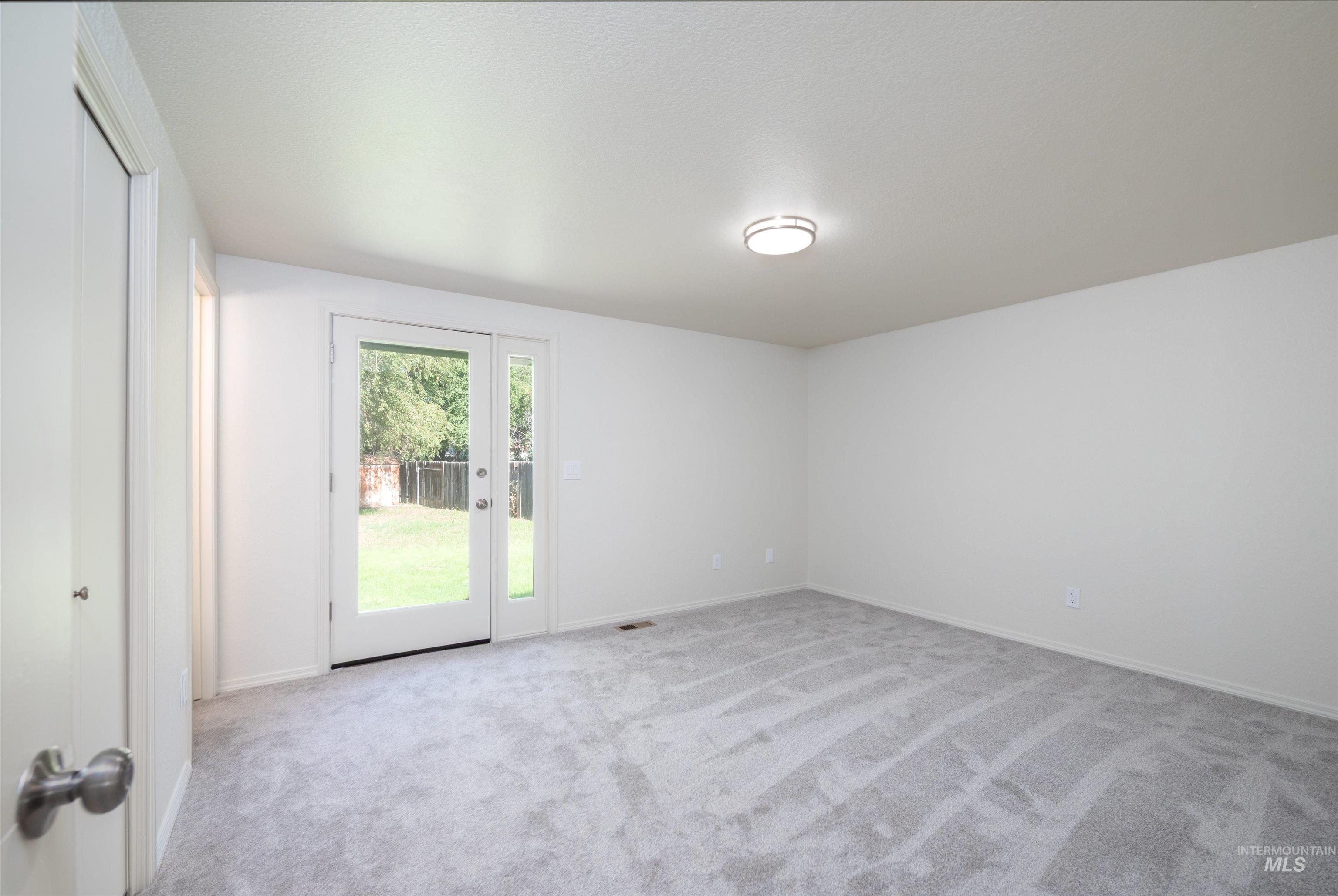 property viewer photo 23