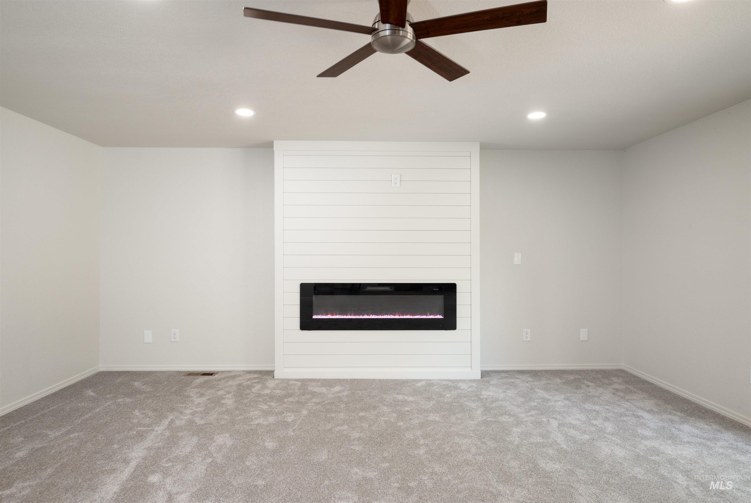 property viewer photo 9