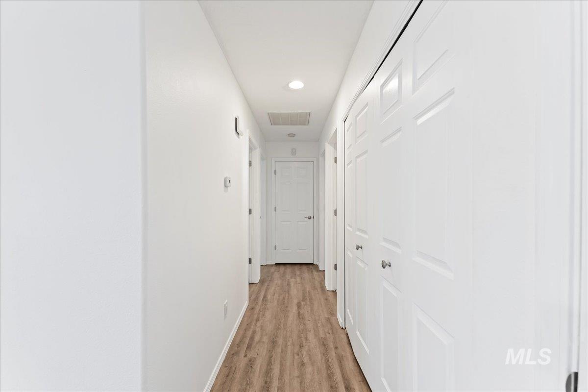 property viewer photo 14