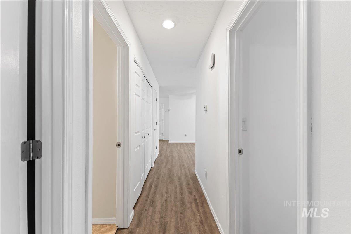 property viewer photo 20