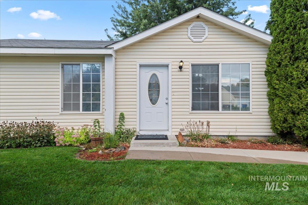 property viewer photo 3