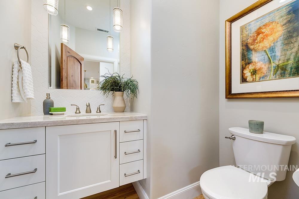 property viewer photo 15