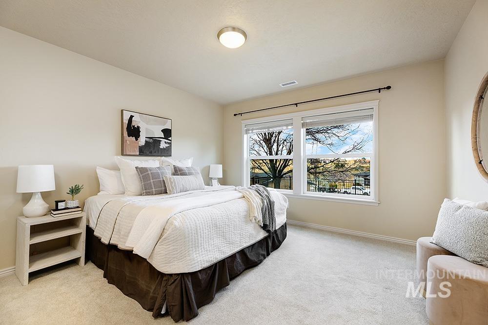 property viewer photo 17