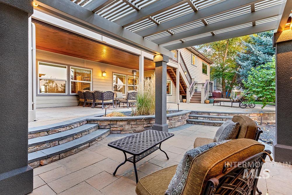 property viewer photo 20