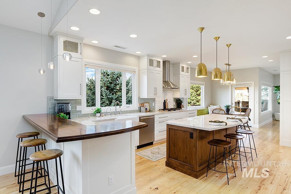 property viewer photo 7
