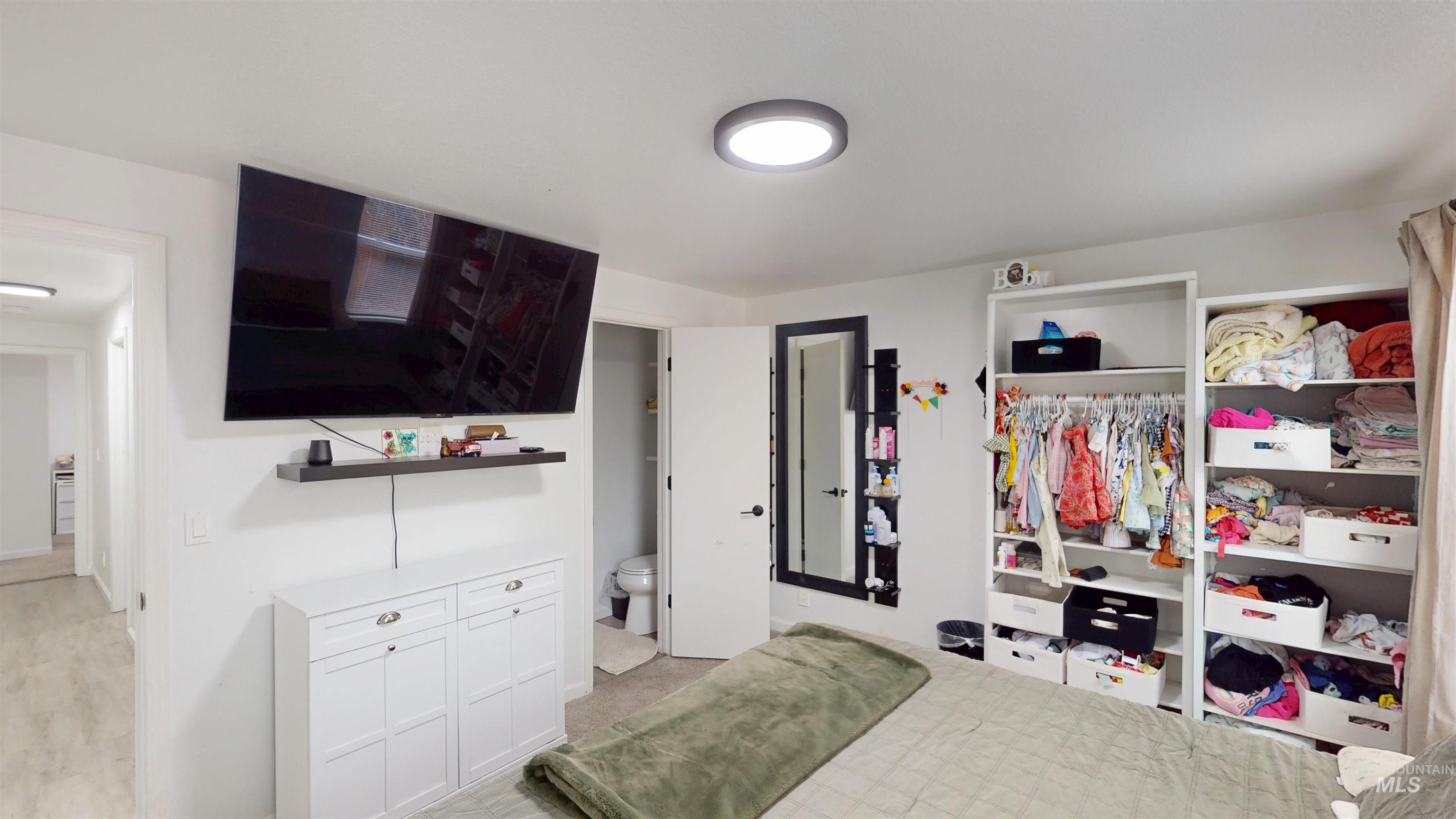 property viewer photo 12