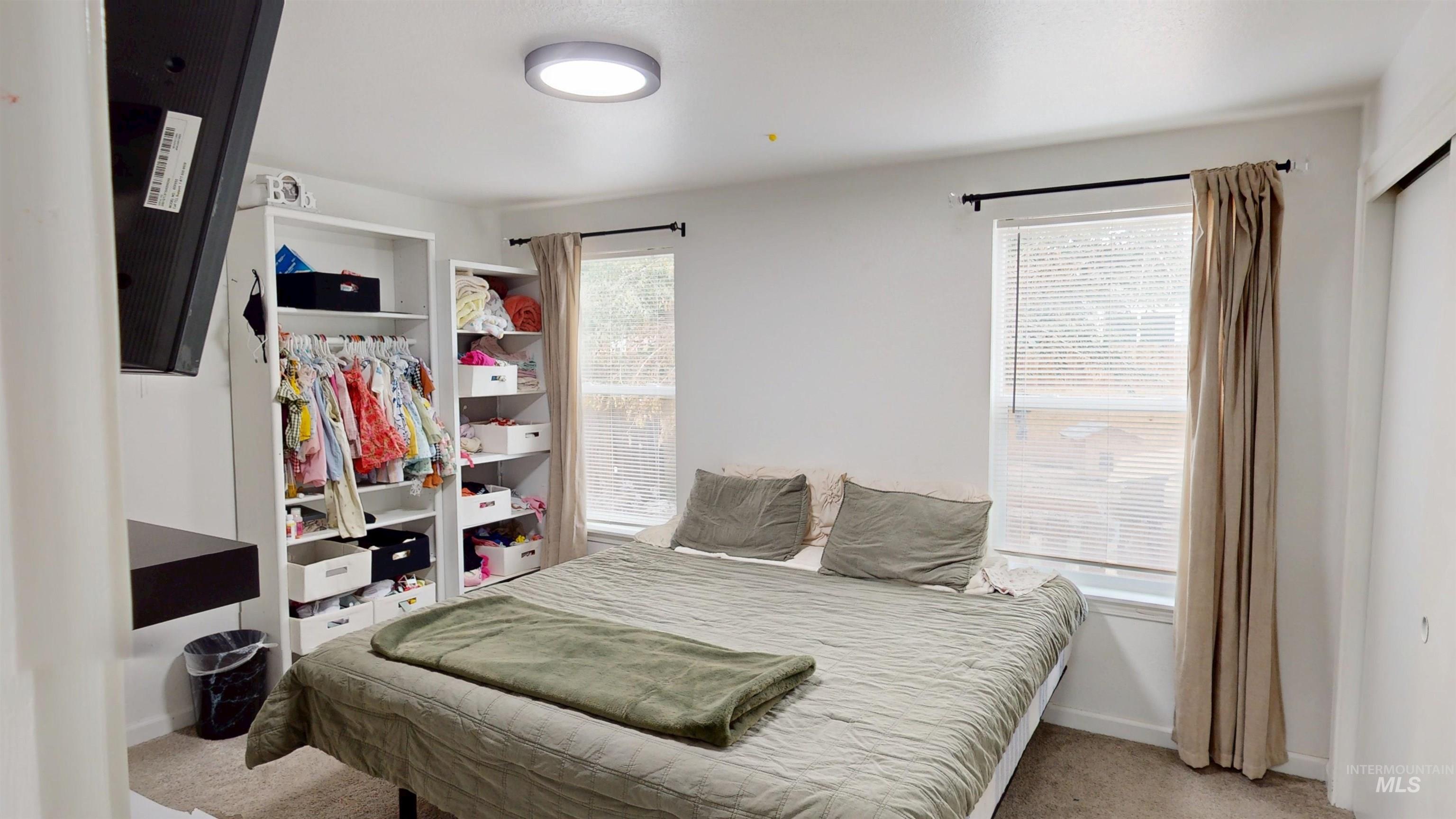 property viewer photo 13