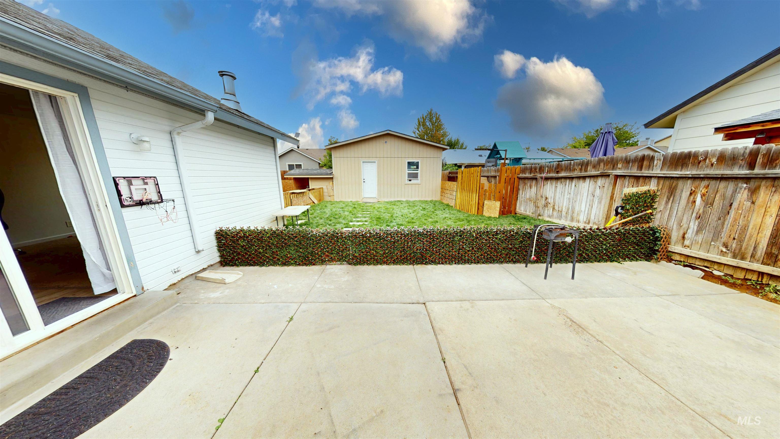 property viewer photo 8