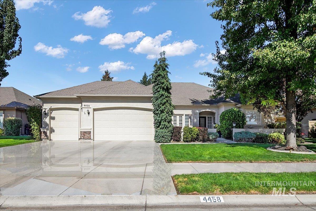 main property photo 0