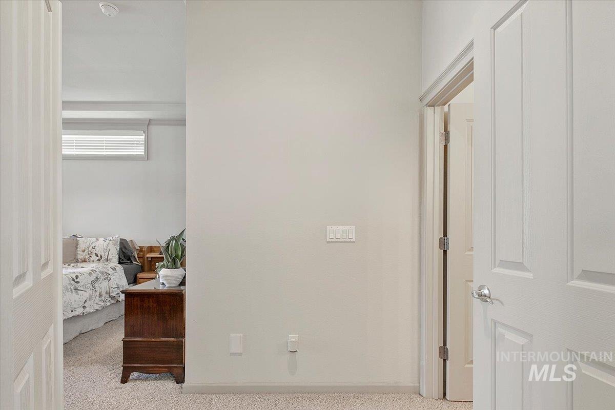 property viewer photo 18