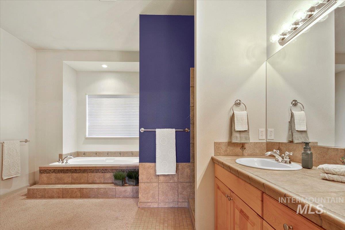 property viewer photo 24