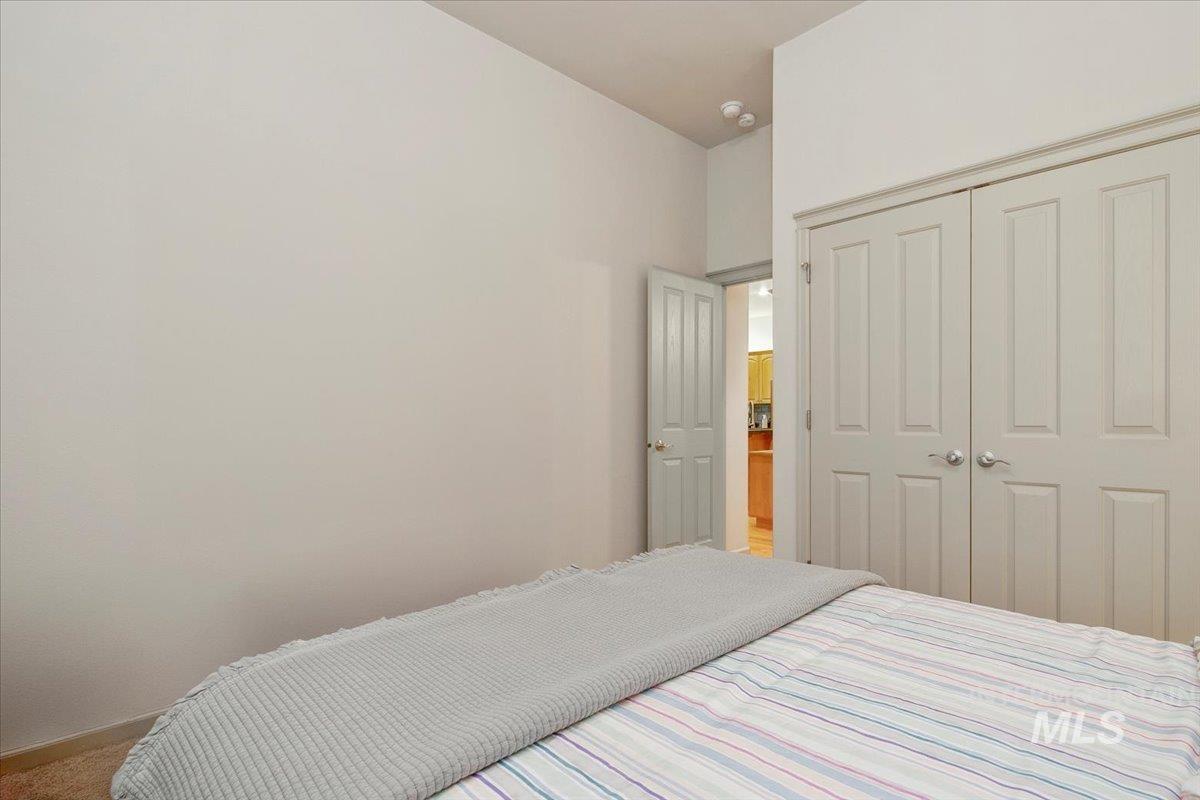 property viewer photo 28