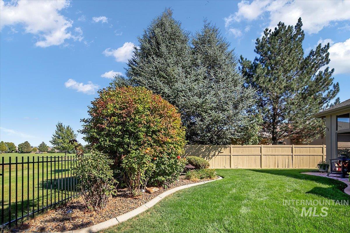 property viewer photo 37