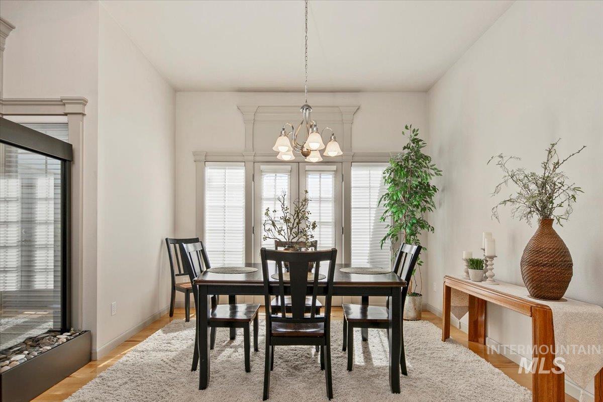 property viewer photo 5
