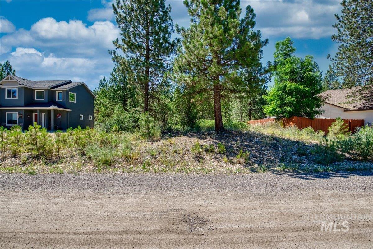 main property photo 4