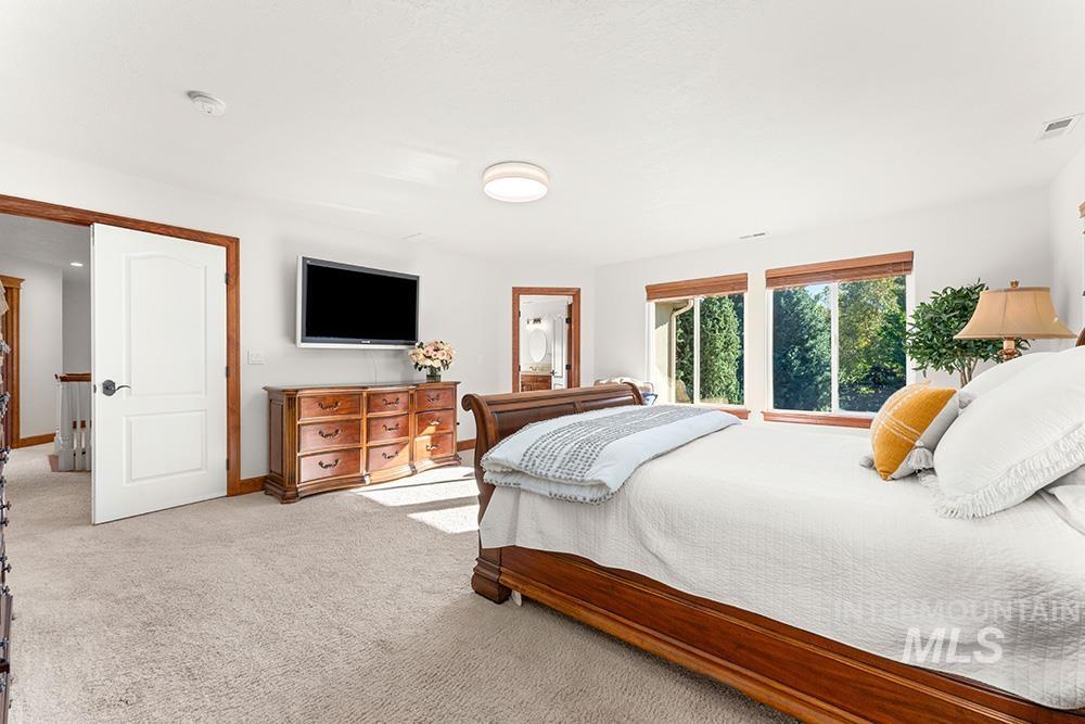 property viewer photo 10