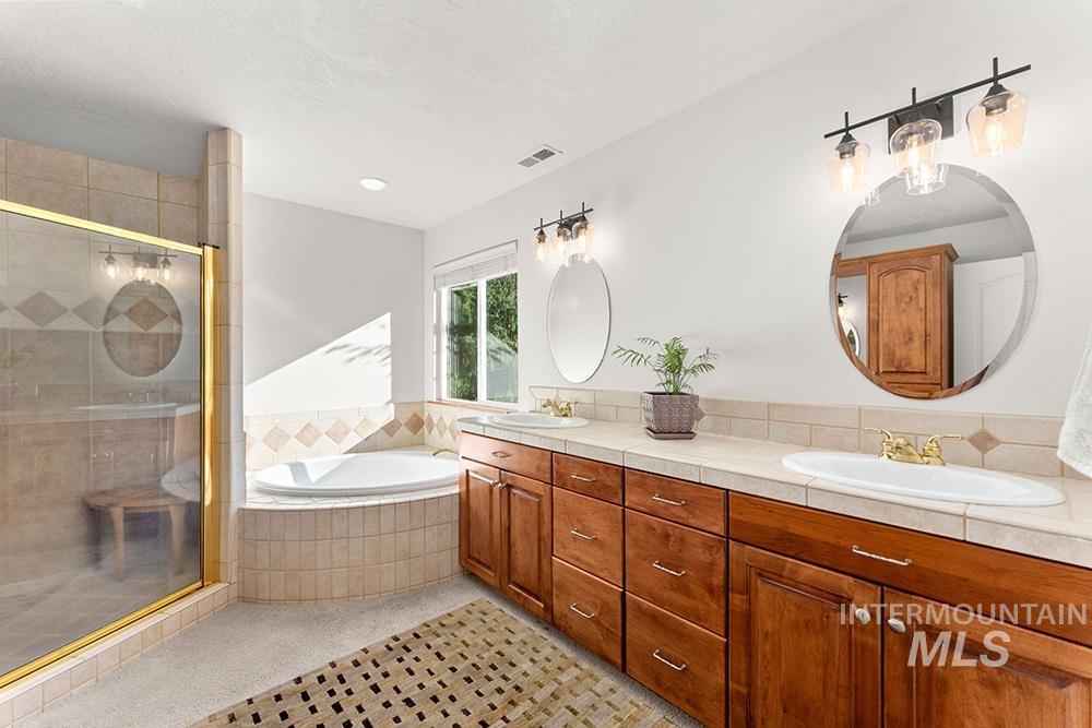 property viewer photo 11