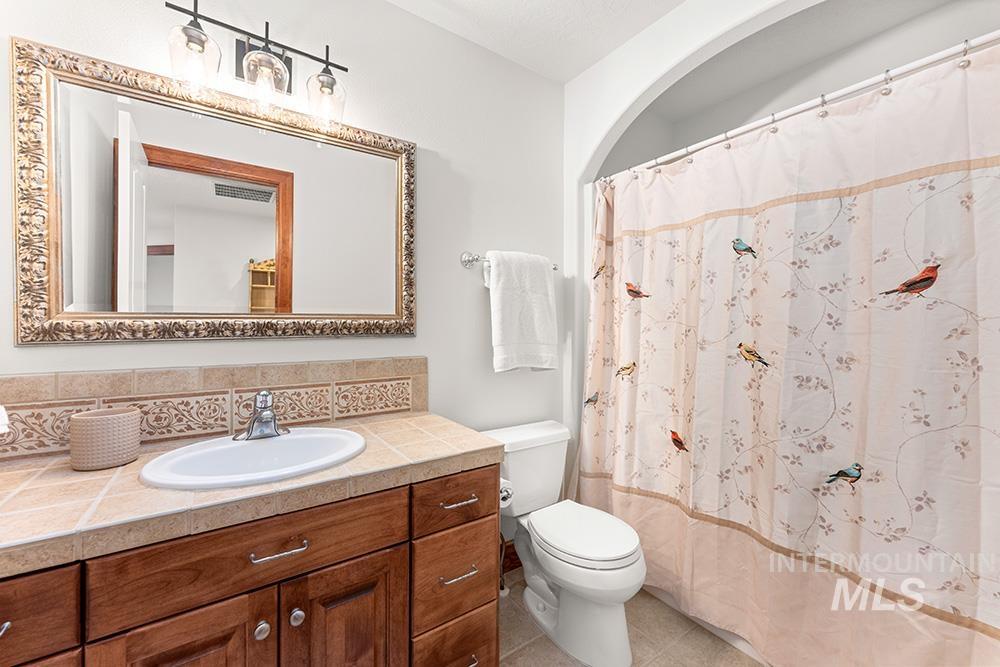 property viewer photo 13