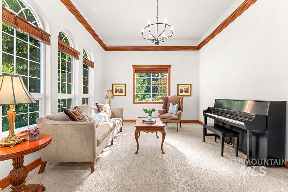 property viewer photo 2