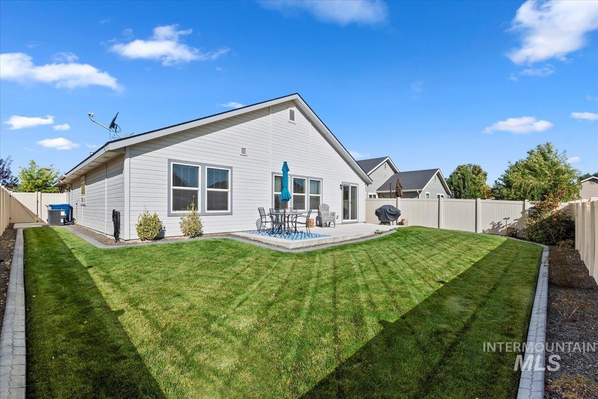 property viewer photo 26