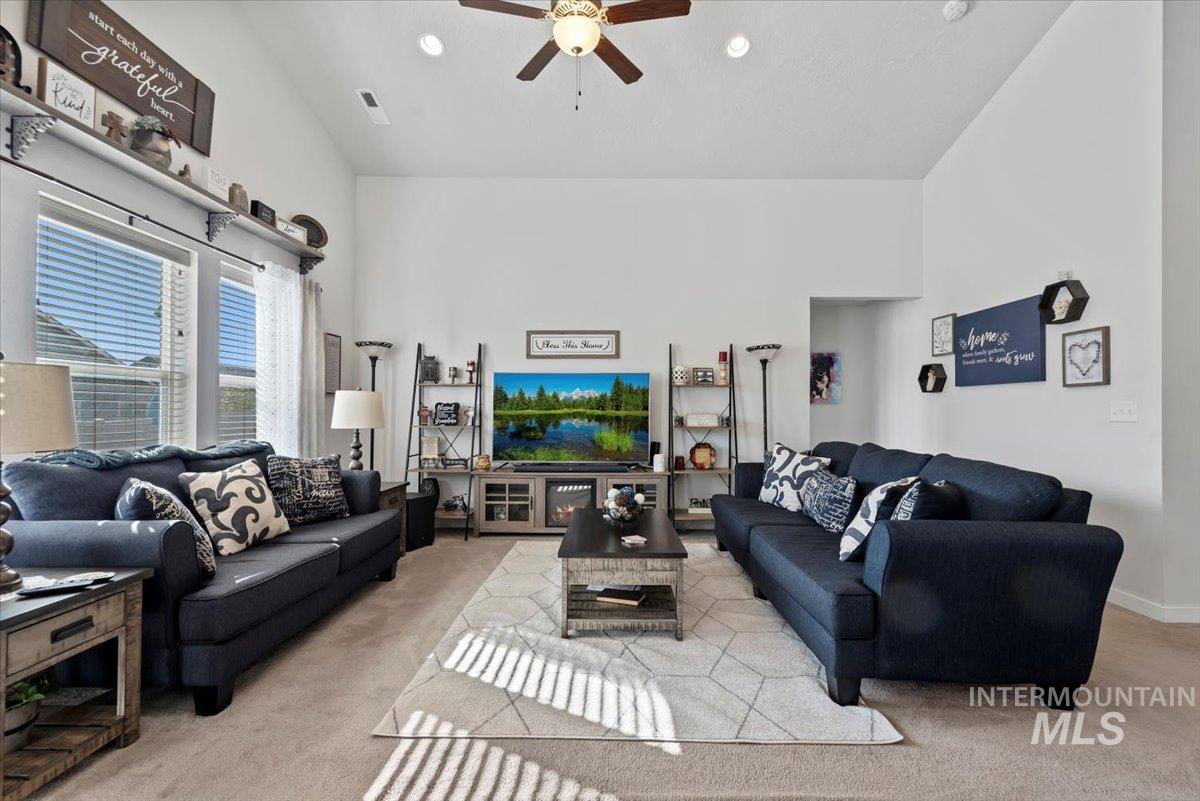 property viewer photo 5